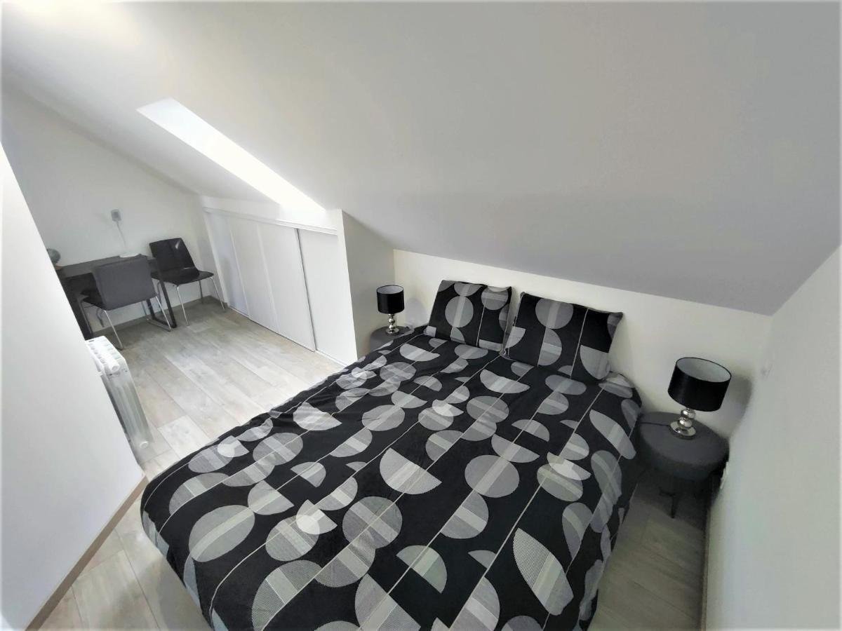 Appartement T3 YUCA Hyper centre d'ERNÉE Extérieur photo